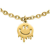 Goldenes Little Smiley Armband Goldenes Armband mit Smiley-Anhänger auf weißem Hintergrund