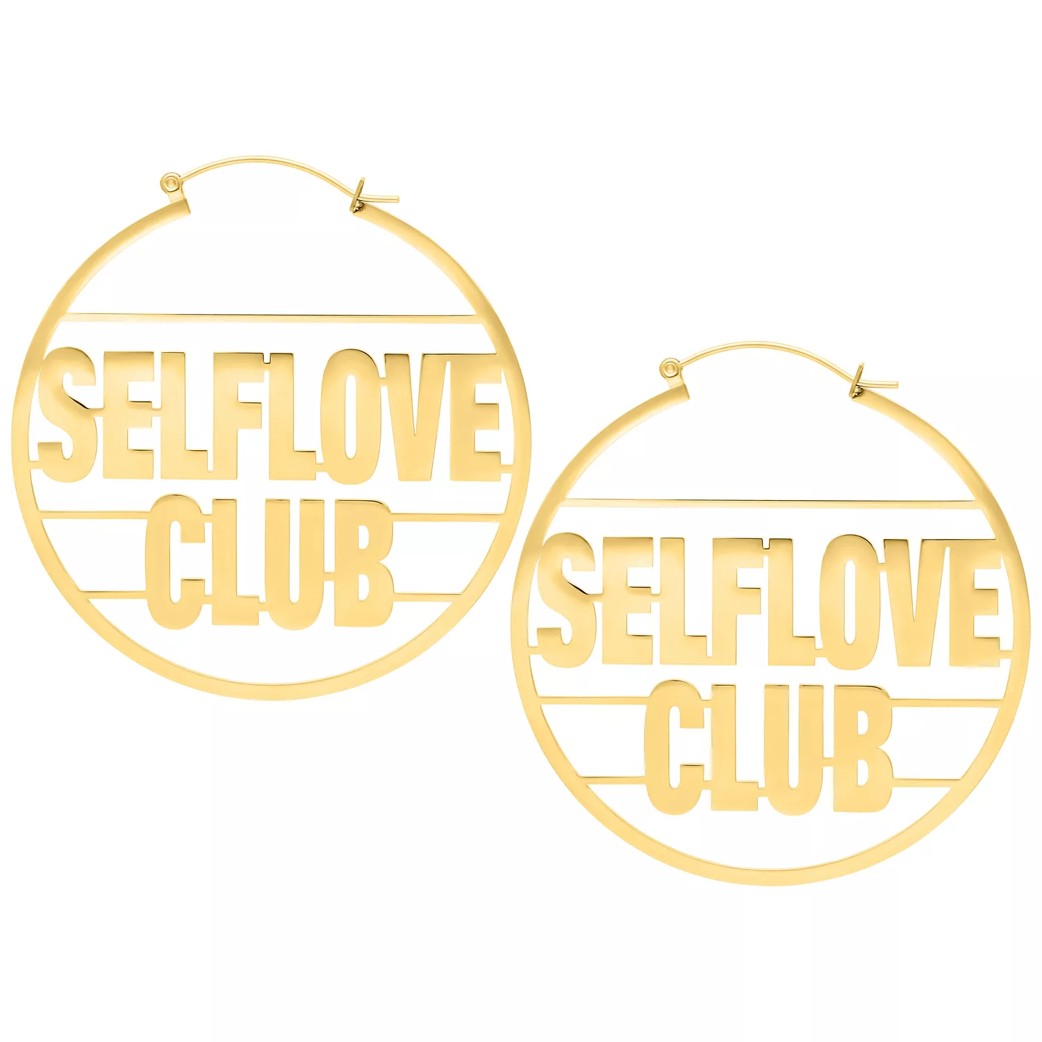 Selflove Club Hoops - Orecchini dorati Orecchini dorati Selflove Club Hoops su sfondo bianco