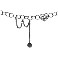 Choker in metallo nero con pendente a forma di cuore e occhi e catene