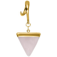 Goldene Rose Triangle Ohrgewichte, 6 mm Goldenes Ohrgewicht in Dreiecksform mit chirurgischem Stahl auf weißem Hintergrund