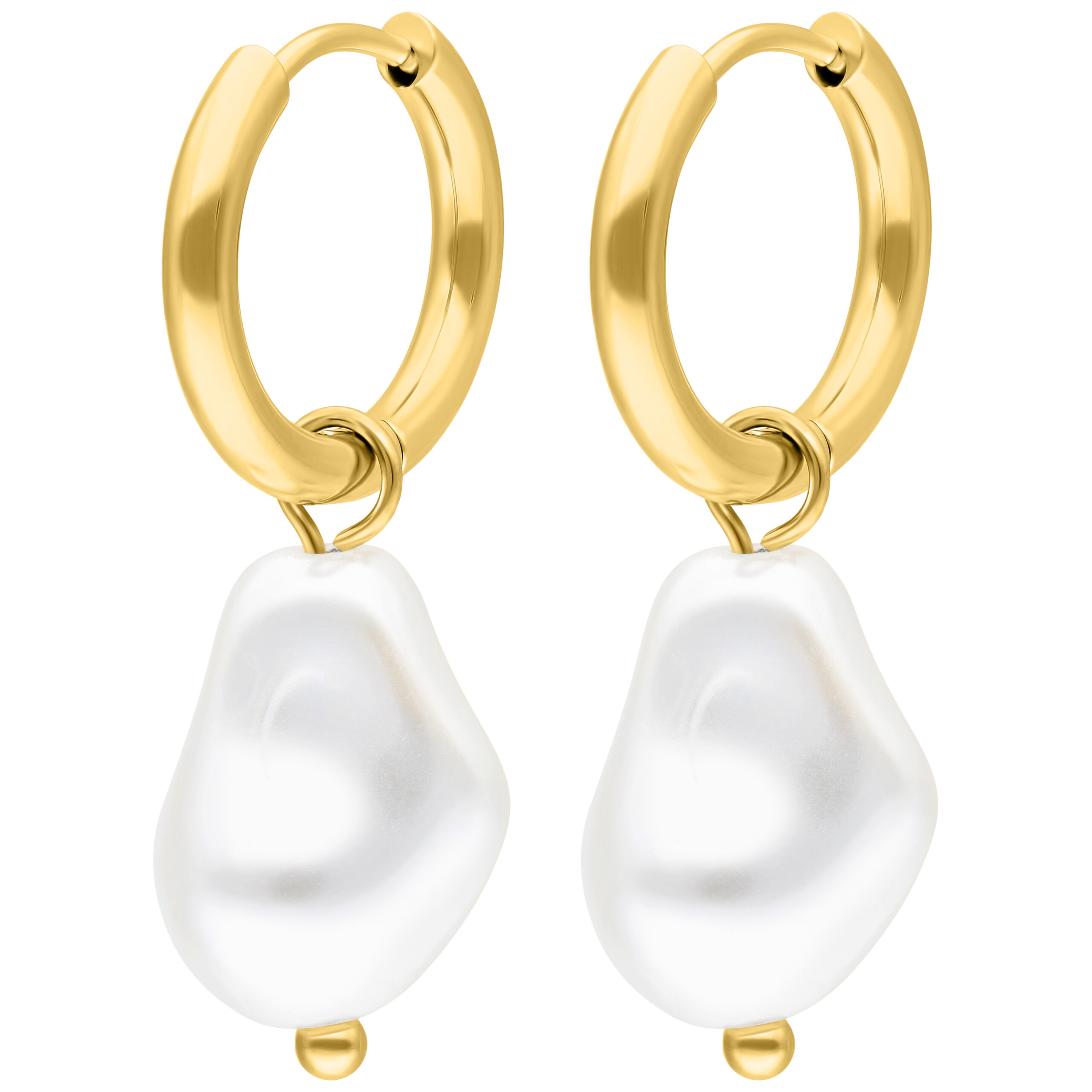 Barocke Perlen-Ohrringe mit goldenen Creolen Goldene Creolen mit barocken Perlen auf weißem Hintergrund