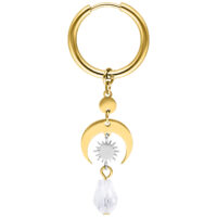 Goldene Creolen mit Sonne und Kristallanhänger Goldene Ohrringe mit halbmondförmigem Anhänger, Sonne und Kristall auf weißem Hintergrund