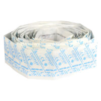 Cutiflex Round cerotti per piercing Cerotti rotondi Cutiflex di Master Aid, bianchi con scritta blu su sfondo bianco