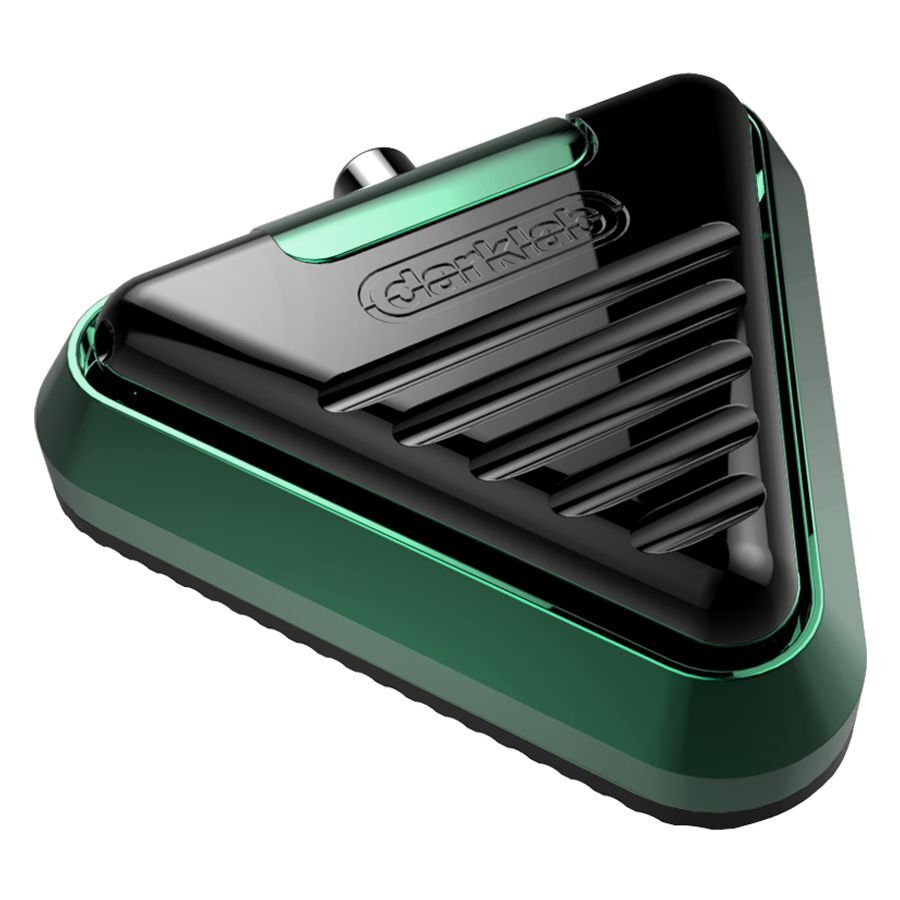 Pedale Delta nero e verde in alluminio su sfondo bianco