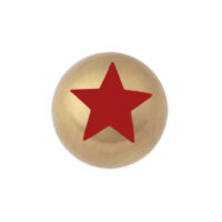 Attacco per piercing dorato con stella rossa Attacco per piercing dorato con stella rossa su sfondo bianco