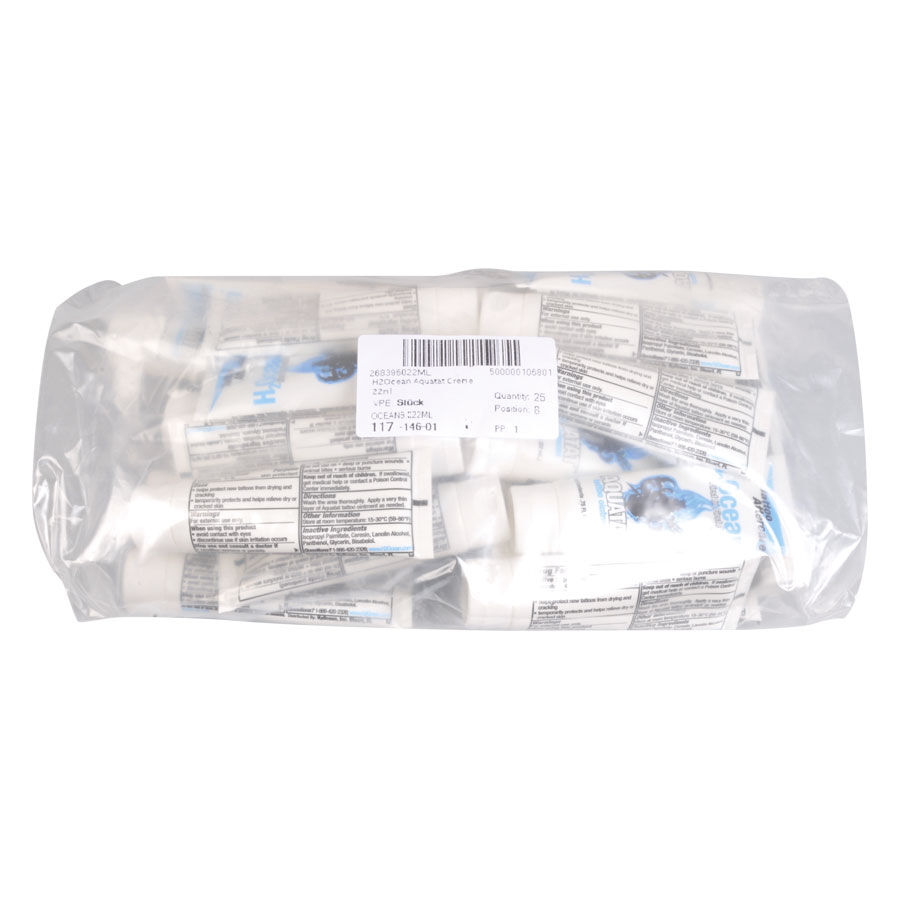 Confezione trasparente con 24 tubetti bianchi Aquatat 22ml su sfondo bianco