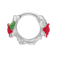 Anello Hinged argento con rose rosse e foglie verdi su sfondo bianco
