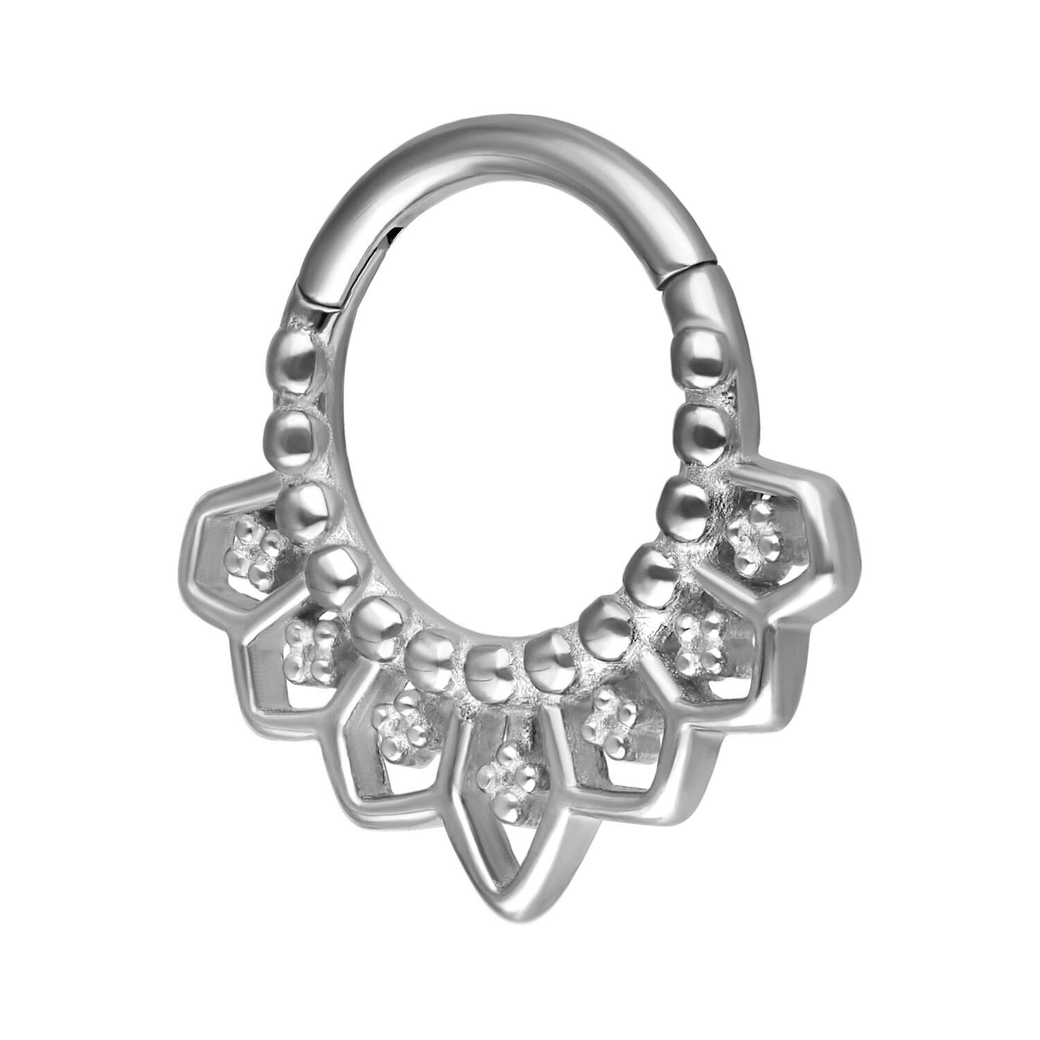 Septum Clicker in argento in acciaio chirurgico con design dettagliato su sfondo bianco