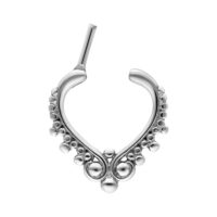 Clicker per setto nasale in acciaio chirurgico argentato Clicker per setto nasale argentato con decorazione di perle su sfondo bianco